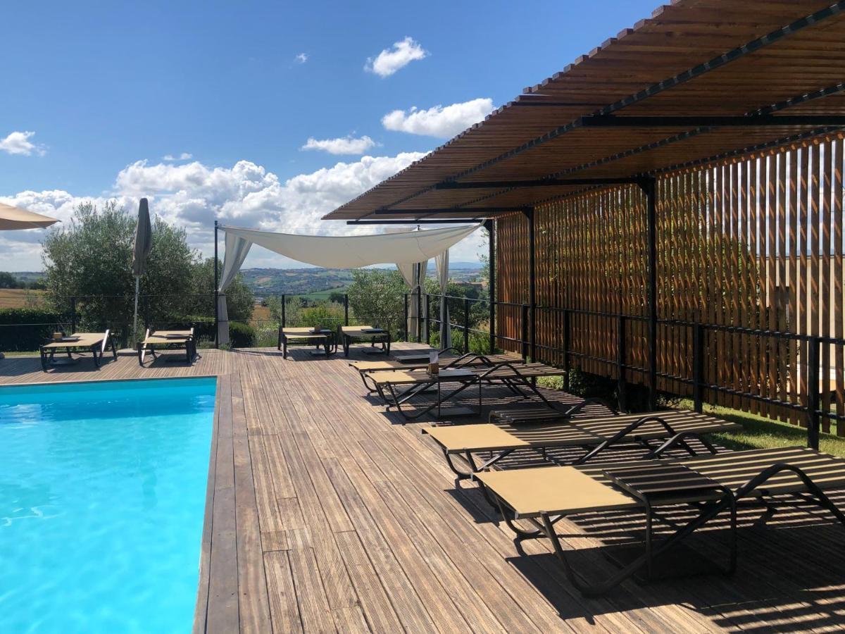 Hostal Solea Relais Di Charme- Adults Only Trecastelli Exterior foto