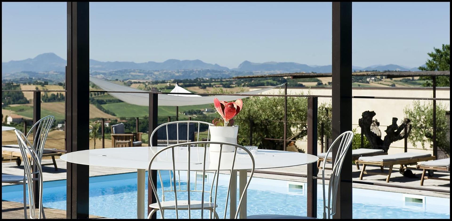 Hostal Solea Relais Di Charme- Adults Only Trecastelli Exterior foto