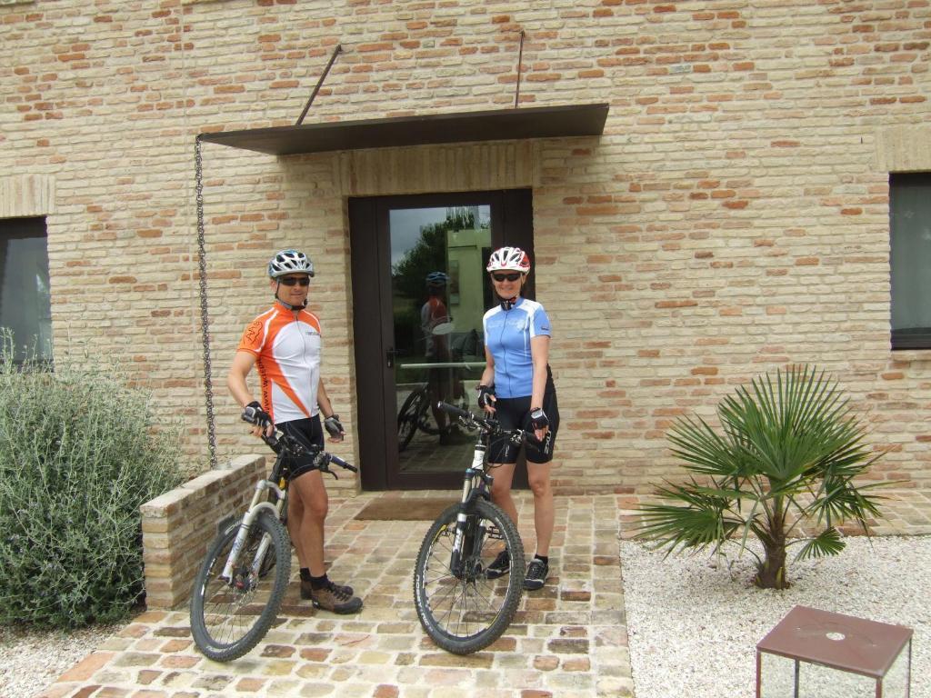 Hostal Solea Relais Di Charme- Adults Only Trecastelli Exterior foto