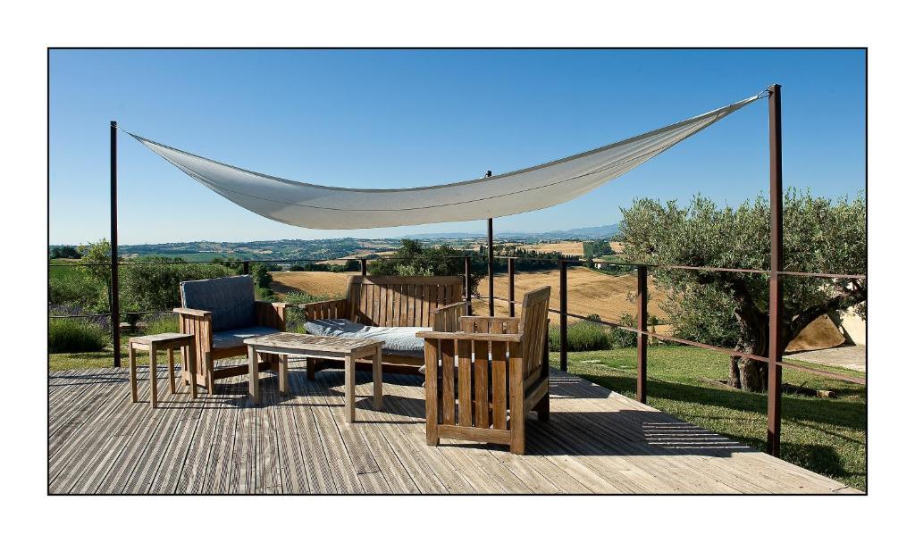Hostal Solea Relais Di Charme- Adults Only Trecastelli Exterior foto