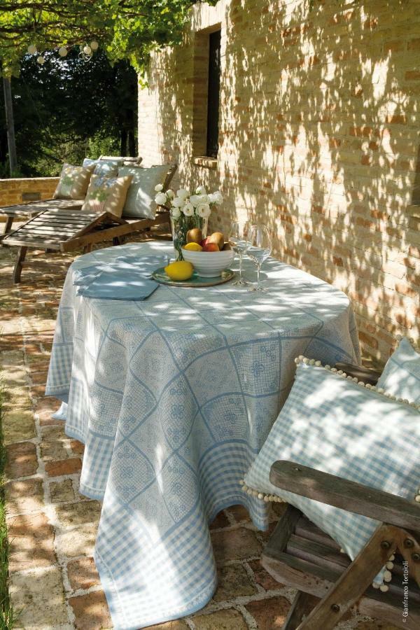 Hostal Solea Relais Di Charme- Adults Only Trecastelli Exterior foto
